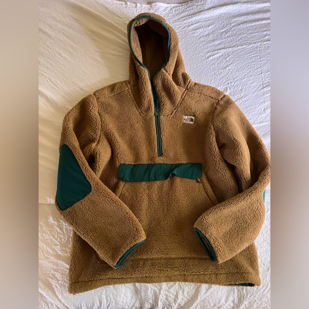 Northface Sherpa men’s sweater